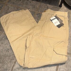 Carhartt men’s flame resistant cargo pants